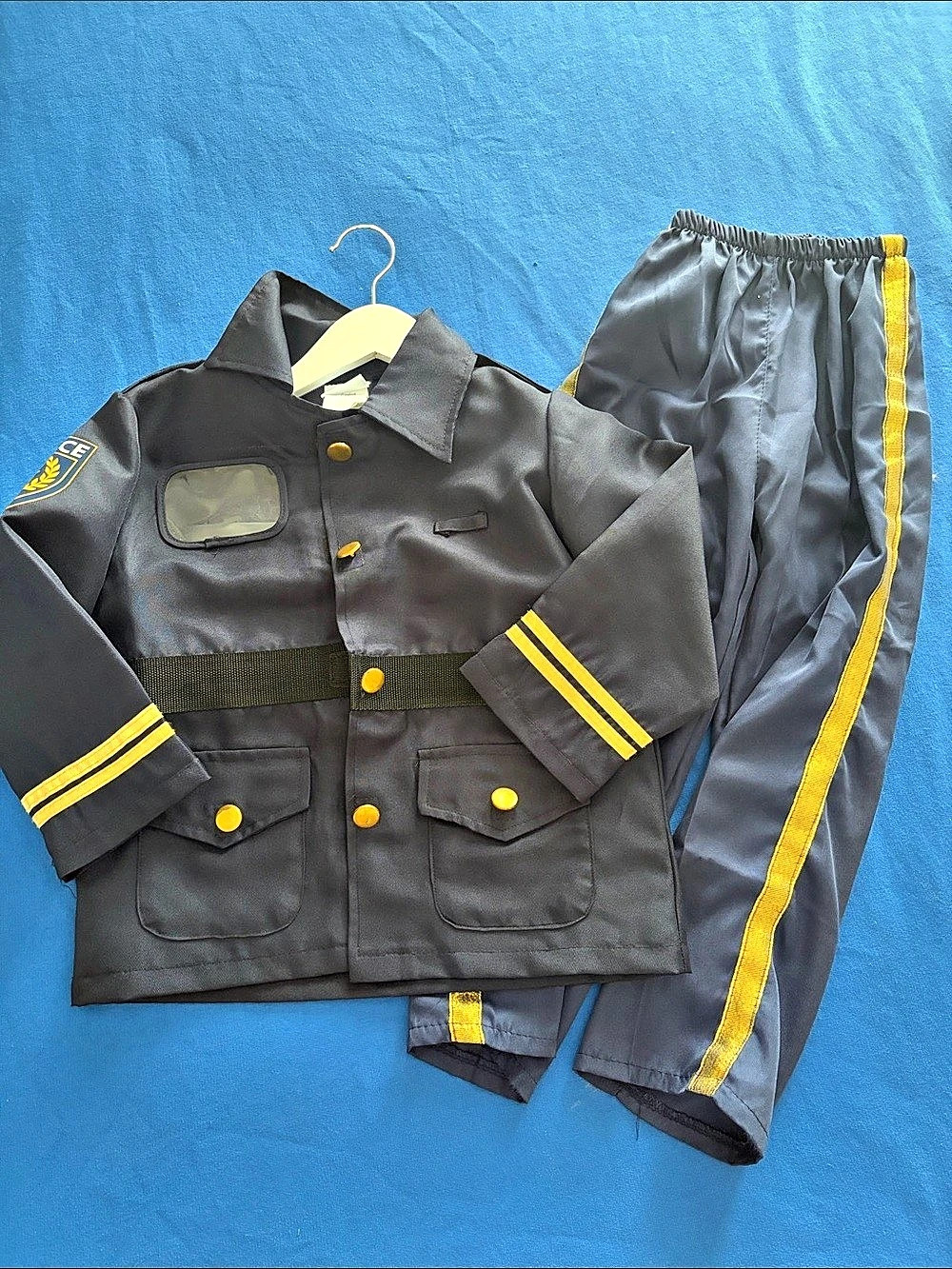Great Pretenders Police Officer Dress-Up Set Black & Yellow Boys 5-6